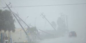 SHOCKING VIEWS/ Hurricane “Milton” hits Florida, reported d*ad, 2 million buildings without electricity.