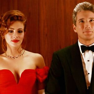 No one noticed this giant blooper in the iconic Pretty Woman   Look closer and check the first comment below 